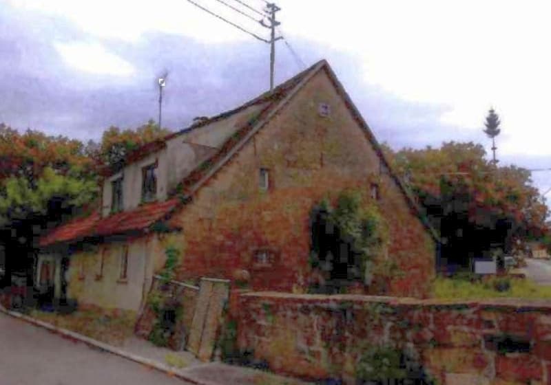 Wohnhaus mit Scheune